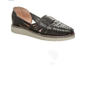 🆕👡BearPaw Lena Huarache Sandals, Black